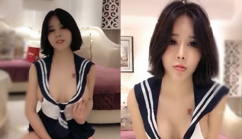 美娜酱下海直播 爆乳翘臀淫声浪语